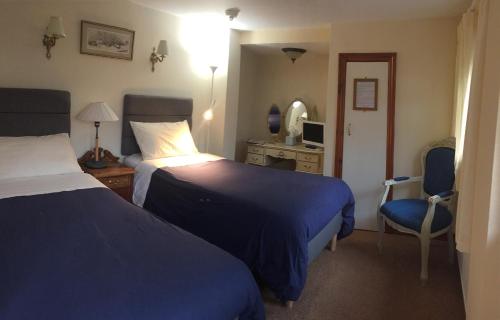 Borderers Inn in Brecon center