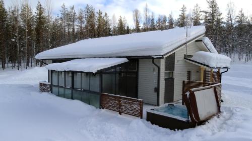 Lumikko Villa - Accommodation - Sonka