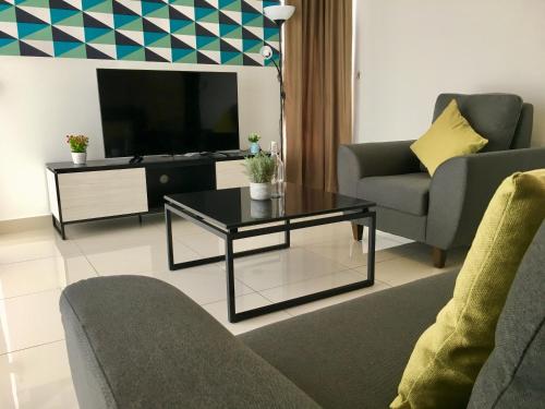 Pinnacle Tower Apartment Stay by Feel Suites