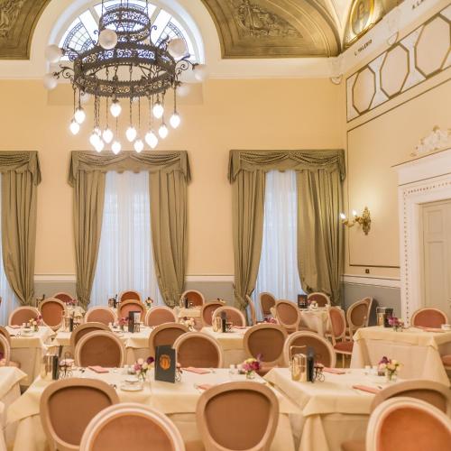 133115777 Hotel Bernini Palace