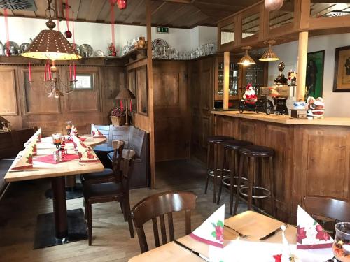 Ételek és italok, Am Rossplan in Altenburg