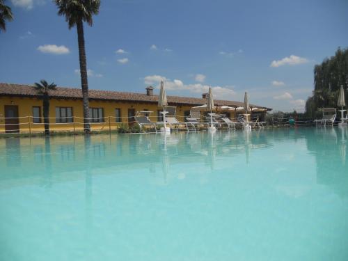 Úszómedence, Agriturismo Le Case Di Campagna near Verona Villafranca repülőtér
