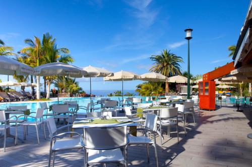 Photo 1 Adrián Hoteles Roca Nivaria