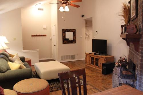 Comfy Cozy Affordable Home Away Home detail