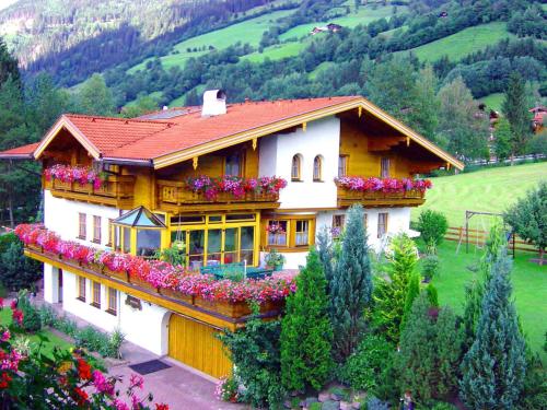 Gästehaus ALPINA in Dorfgastein, Österreich
