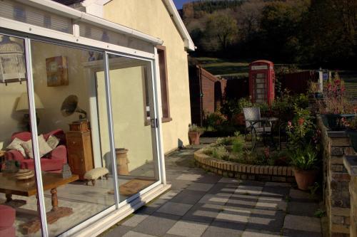 Penybryn Cottages - image 4
