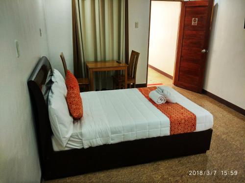 Hotels within Walking Distance of Bauan-Batangas Provincial Road in