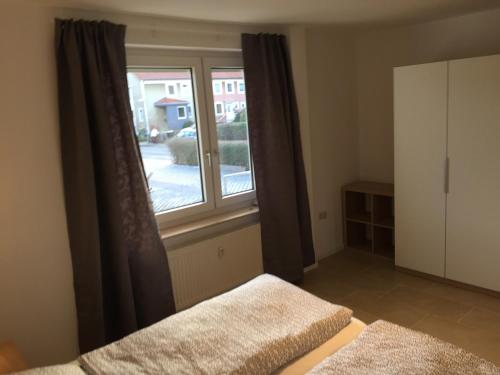 BS Living Ap am Zoo - image 10