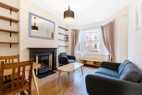 Central London Jewel (k), Vauxhall, London