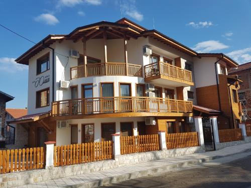 Yuliya Guest House - image 3