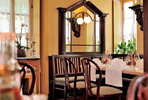 餐廳, Wein-und Gasthof Zipf in 米爾滕貝格