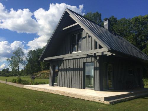 外部景觀, Piesta riverside cottage in Soomaa region in 派爾努縣