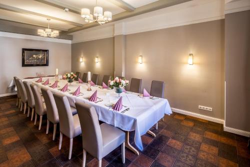 Hotel Zum Roten Tore 2