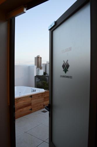 Programlehetőségek, XV Apartamentos in La Plata