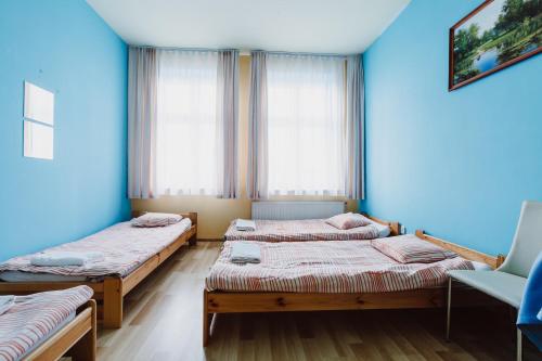 Tara Hostel Room Type - Quadruple Room with Shared Bathroom
