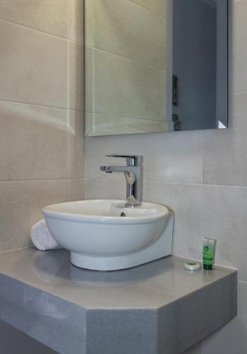 Star Apartments - image 7