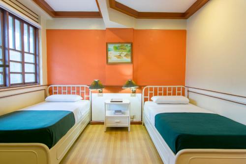 Guestroom, The Manor Hotel Davao near University of the Immaculate Conception