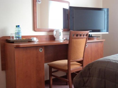 1 twin bed