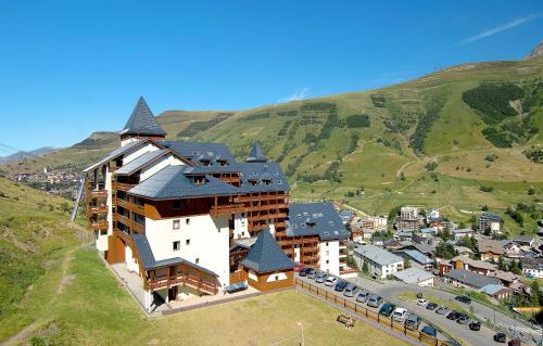 Résidence Goélia Les Balcons du Soleil - Accommodation - Les Deux Alpes