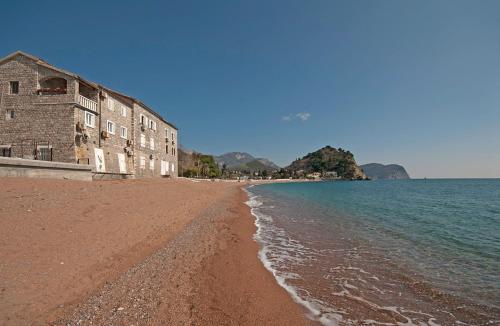 Piazza Apartments 1 5