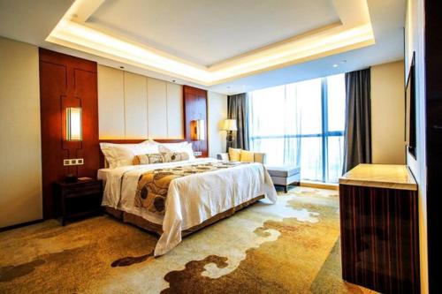 Ramada Jiaxing