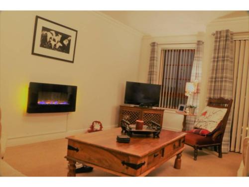 Contemporary Apartment Off Queensferry Road, Murrayfield, Edinburgh and the Lothians