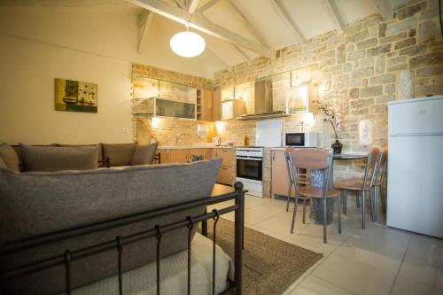 virtuve, Acrocorinth Apartments in Archea Korinthos