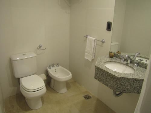 Apartment (4 Adults) image 4