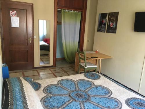 Lotus B&B 2