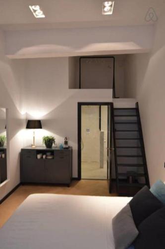 Romantic ground floor suite in Pijp near Sarphatipark, Амстердам (фото 4)