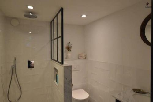 Romantic ground floor suite in Pijp near Sarphatipark, Амстердам (фото 6)