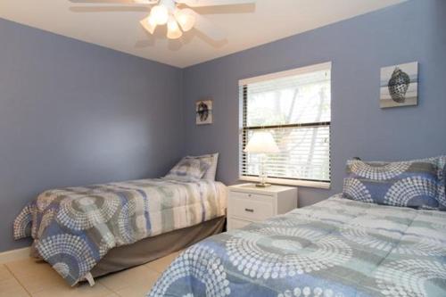 Cast Away Four Bedroom Villa In Anna Maria Fl Room Deals