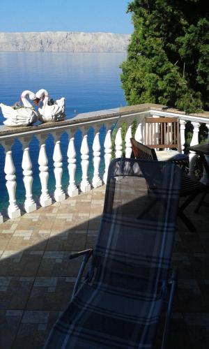  Nives, Unterkunft in Starigrad