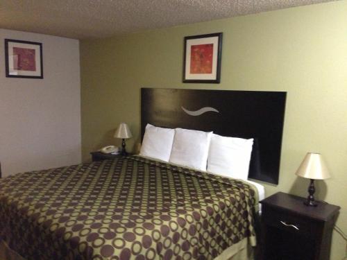 Americas Best Value Inn Kansas City East Independence