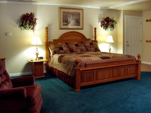 Giant Oaks Lodge in Running Springs, USA
