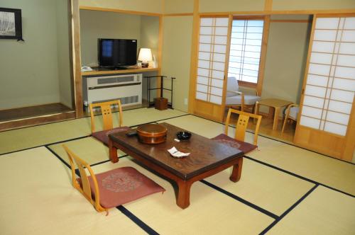 Standard Japanese-Style Room with Shared Bathroom - Non-Smoking