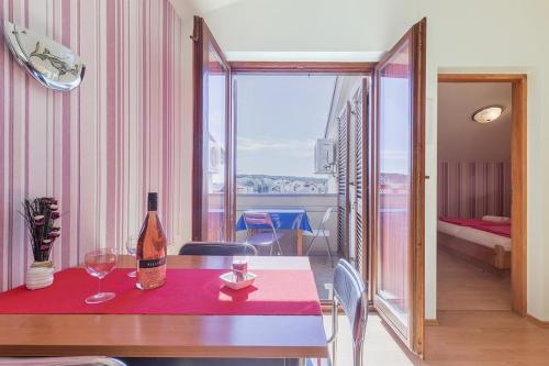 Apartments with a parking space Pjescana Uvala Pula - 7612 - image 7