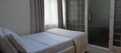 riverside uedakan toguraonsen 3055 nagano japan jp 389 0807 hotel golf spa real badaguas jaca la pa