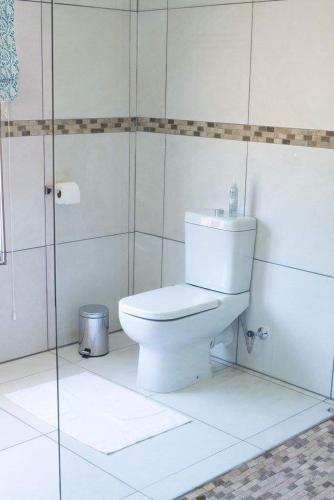 Bathroom, The Graaff-Reinet Suites in Graaff-Reinet