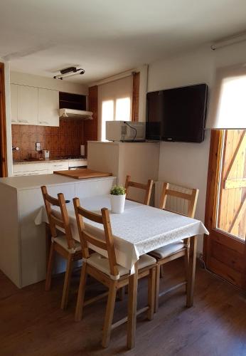 Létesítmények, Cal Sastre in Castellar de nhug