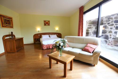 Logis Hôtel la Mère Biquette