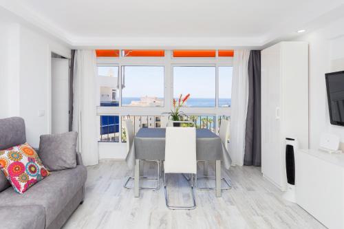 63 Los Cristianos first sea line, Wi Fi 2