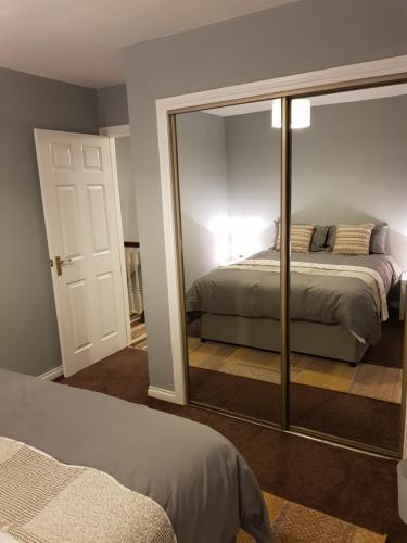 Three Bedroom House Pet Friendly Superfast Wifi 200mbps