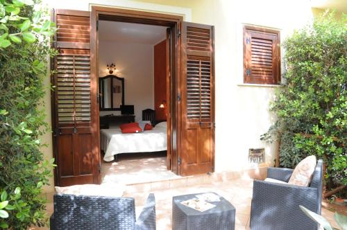 Cala di Ponente - image 4