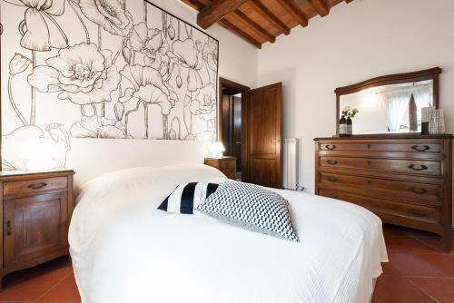 Borgo Pinti Apartment - image 11