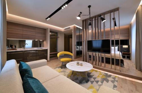Nish Palace Exlusive Suites - image 13