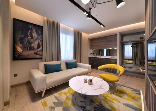 Nish Palace Exlusive Suites