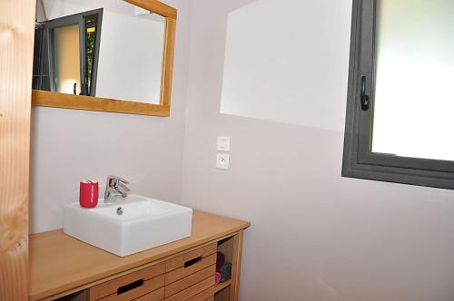 Fürdőszoba, Eco-gîte de Tit'âne (Eco-gite de Tit'ane) in Gignac