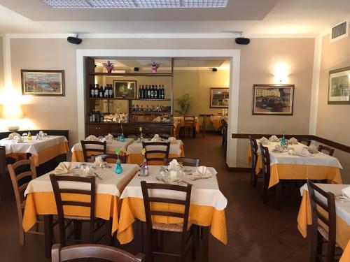 Hotel Tre Castelli - image 10