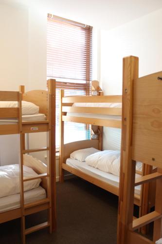 Edinburgh Central Accommodation - image 7